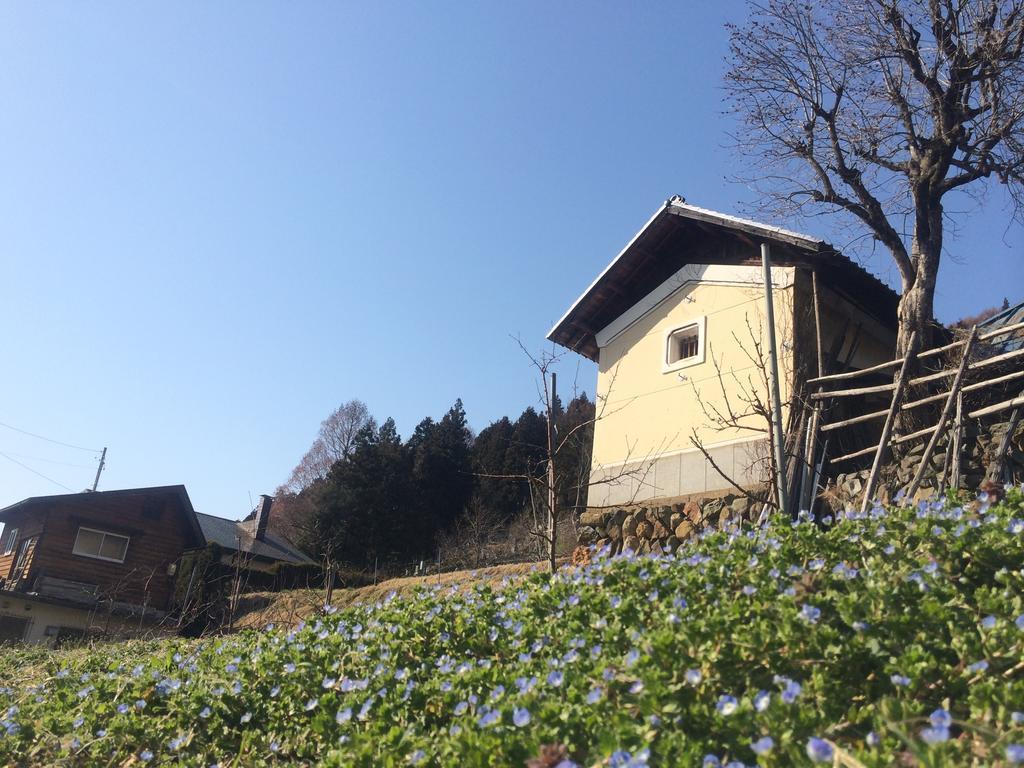 Отель Yudanaka Onsen Yamazakiya Яманути Экстерьер фото